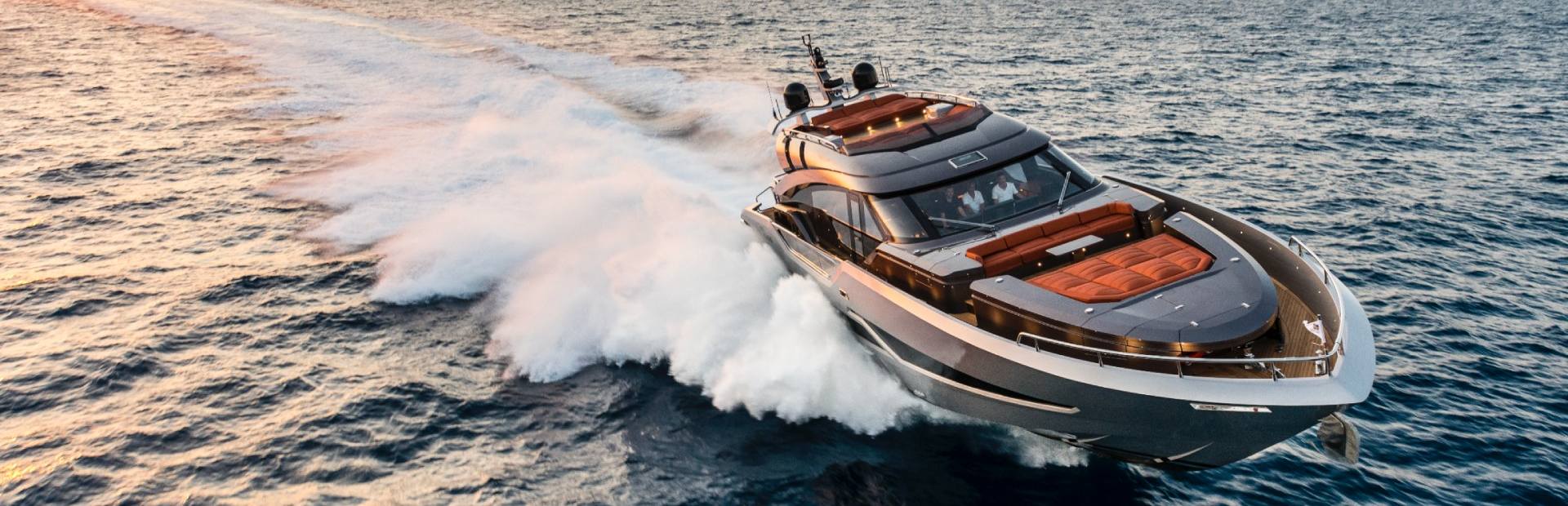 AB 80 Yacht