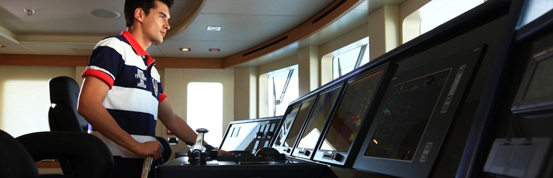 EP150 Yacht