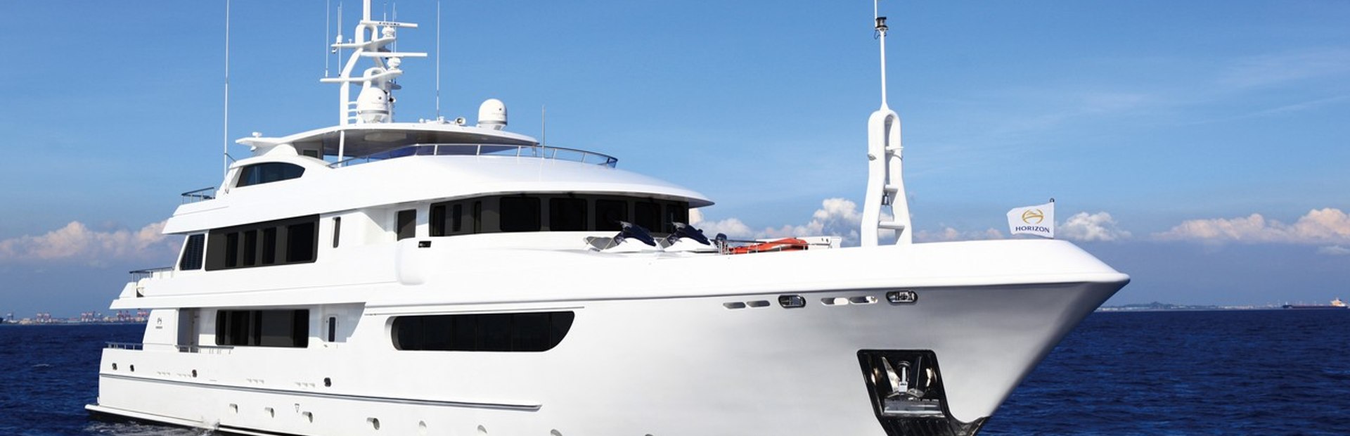 EP150 Yacht