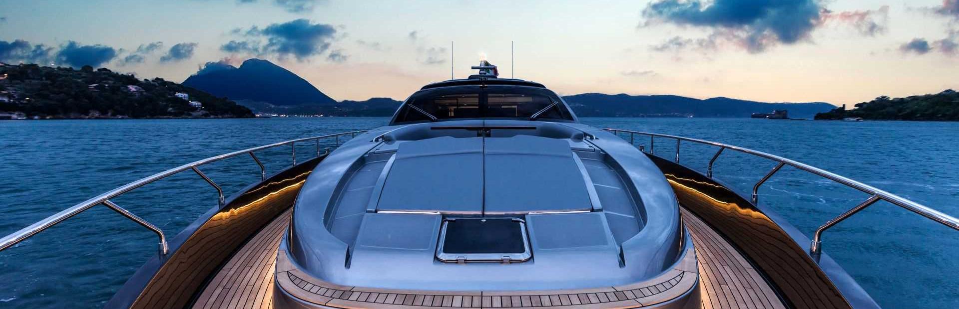 88' Domino Super Yacht