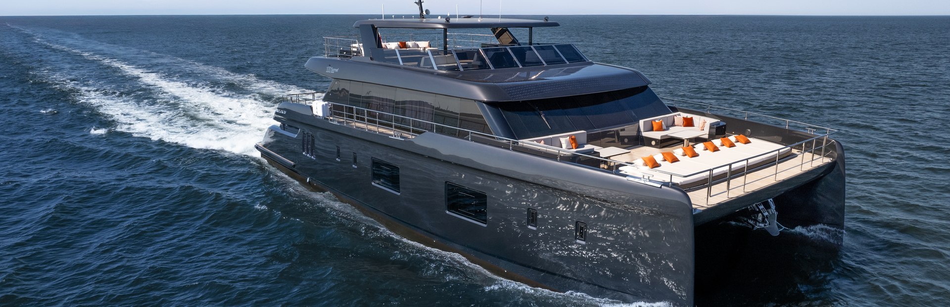 100 Sunreef Power Eco Yacht