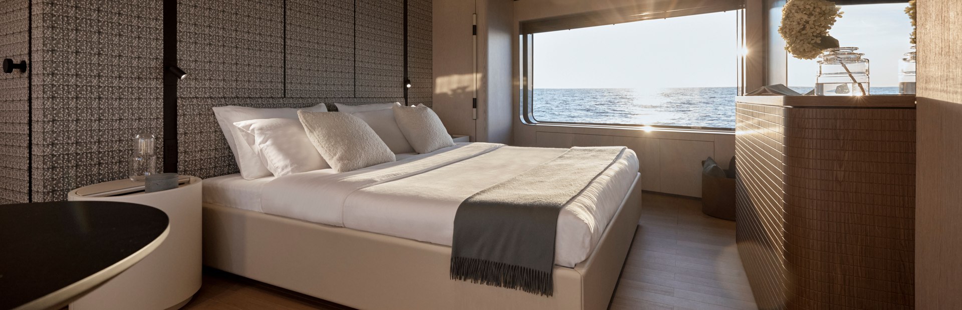 Magellano 27M Yacht