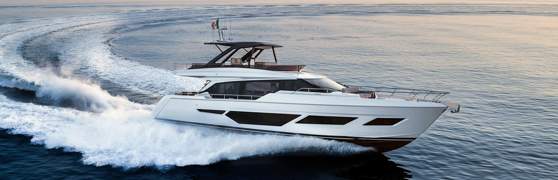 Ferretti 720 Yacht