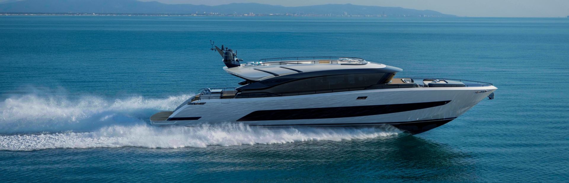 AB 95 Yacht
