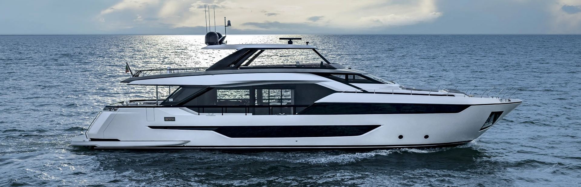 Ferretti 940 Yacht