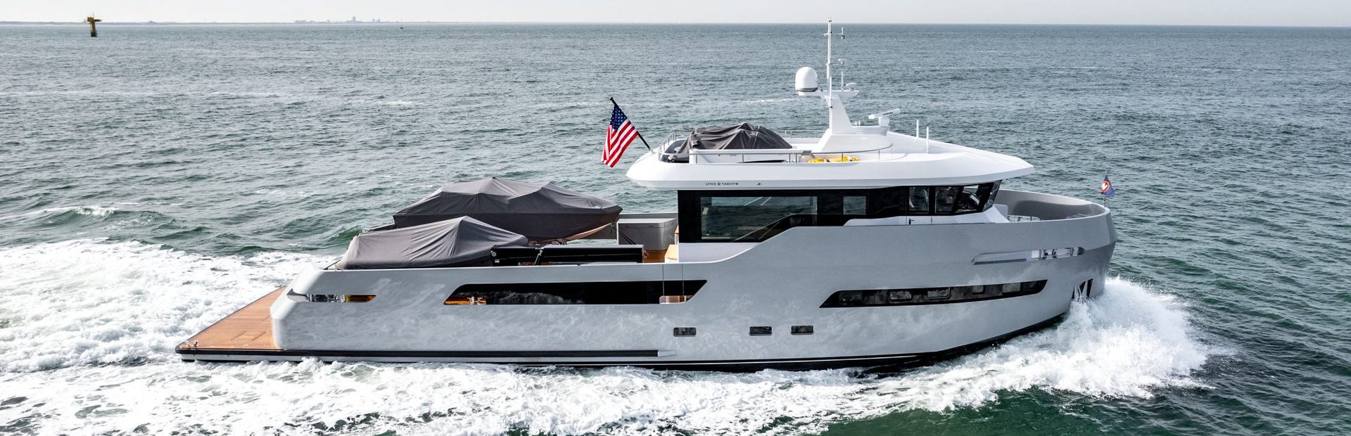 Crossover 27 Yacht