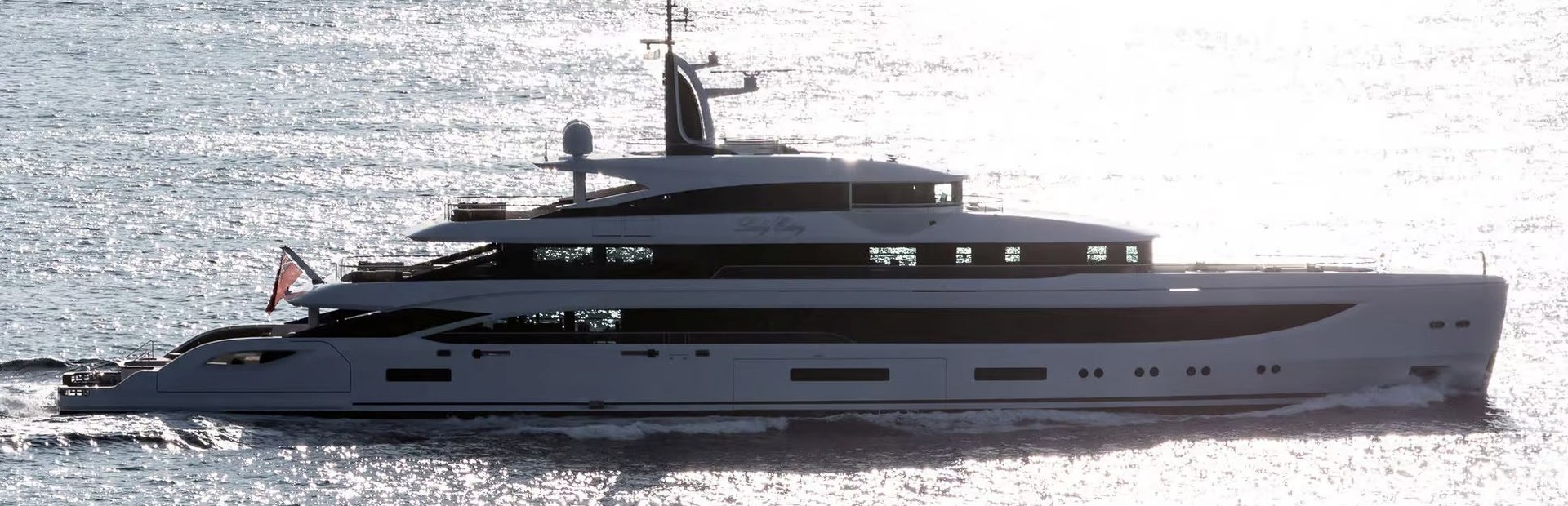 B.Now 67M Oasis Yacht
