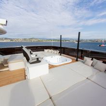 Darling Yacht 