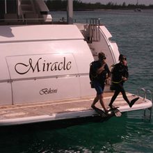Miracle Yacht 
