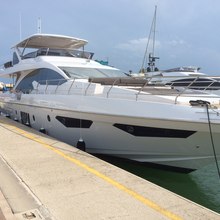 Mirage Yacht 