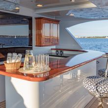 Sanibella Yacht 