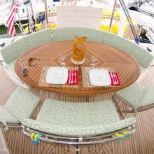 Delphine Yacht 