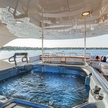 Sanibella Yacht 