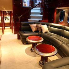 Ghost Yacht 
