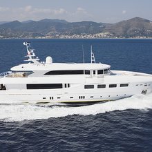 Celia P Yacht Side Profile