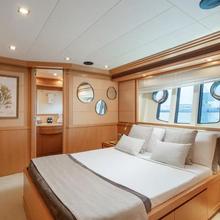 Ave of Rome Yacht 