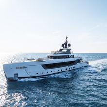 Navis Yacht 
