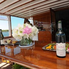 America Yacht 