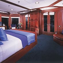 Kajak Yacht Master Stateroom