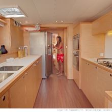 Firefly Yacht 