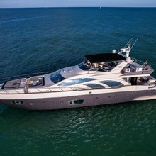 Intervention Yacht 