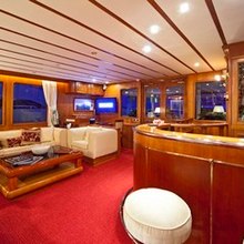 V. Bahria Yacht Salon & Bar