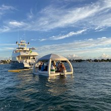 Rogue Yacht 