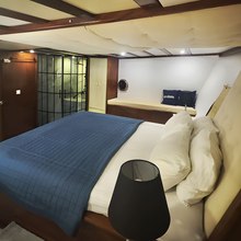 Sirena Yacht 