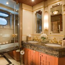 Queen D Yacht Starboard Guest Bathroom