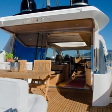 Regis Yacht 