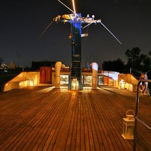 Falcao Uno Yacht 