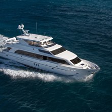 Caro Vita Yacht 