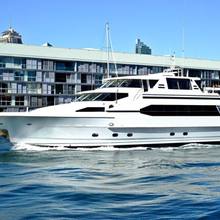 AQA Yacht 