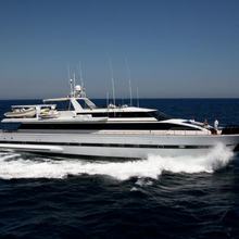 Queen South Yacht 