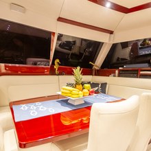 Dolcevitacat Yacht 