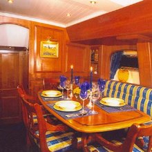 Tiga Belas Yacht 