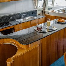 Godspeed Yacht 