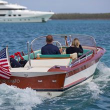 Moon River Yacht 