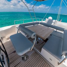 Dolcevitacat Yacht 