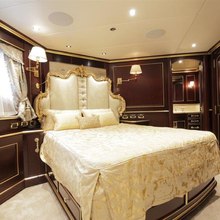 Beachm Yacht 