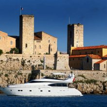 Yakos Yacht 