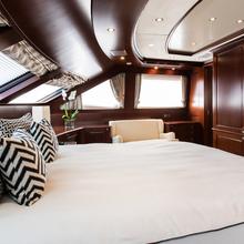 Mi Amore Julia Yacht 