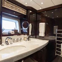 Anemoi Yacht 