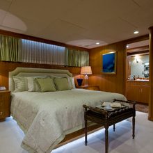 Sea Falcon II Yacht Guest Stateroom