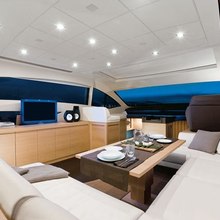 T2 Yacht 