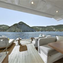 Solstice Yacht 