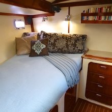 Three Moons Yacht 