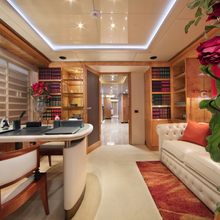 Code 8 Yacht 