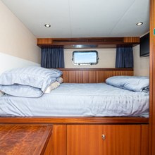 Phantom Yacht 