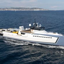 Chasing Romance Yacht 